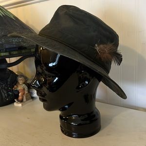 Vintage made in England wax cotton tin cloth fishing outback hat dark green